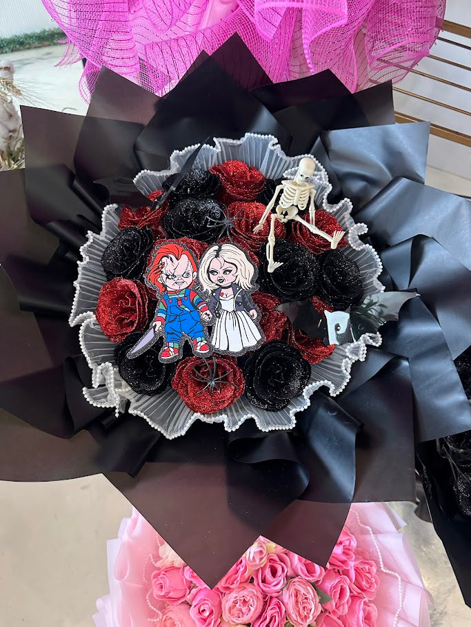 Chucky & Tiffany Horror Love Bouquet image 0
