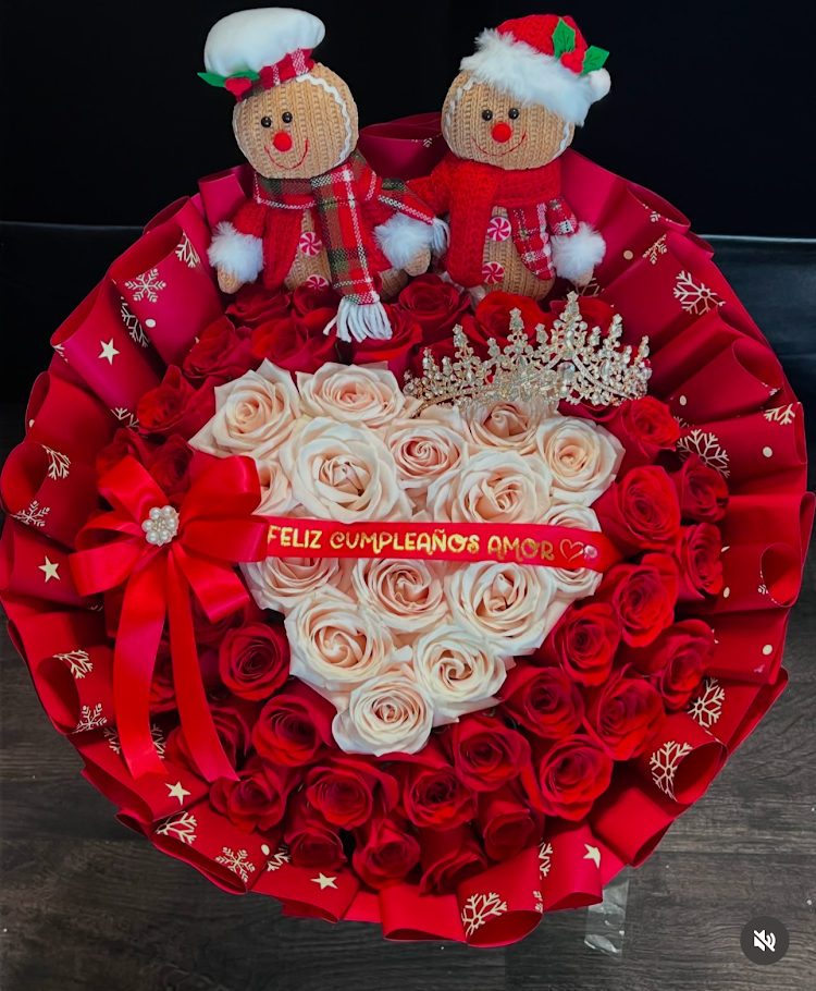 Holiday Heart Bouquet image 0