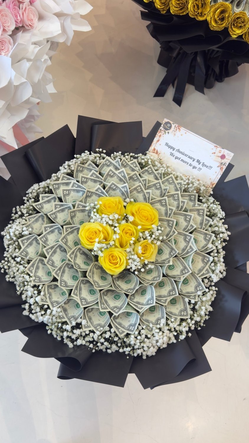 Yellow Rose & Money Bouquet in Black Wrapping - 98 FLOWERS