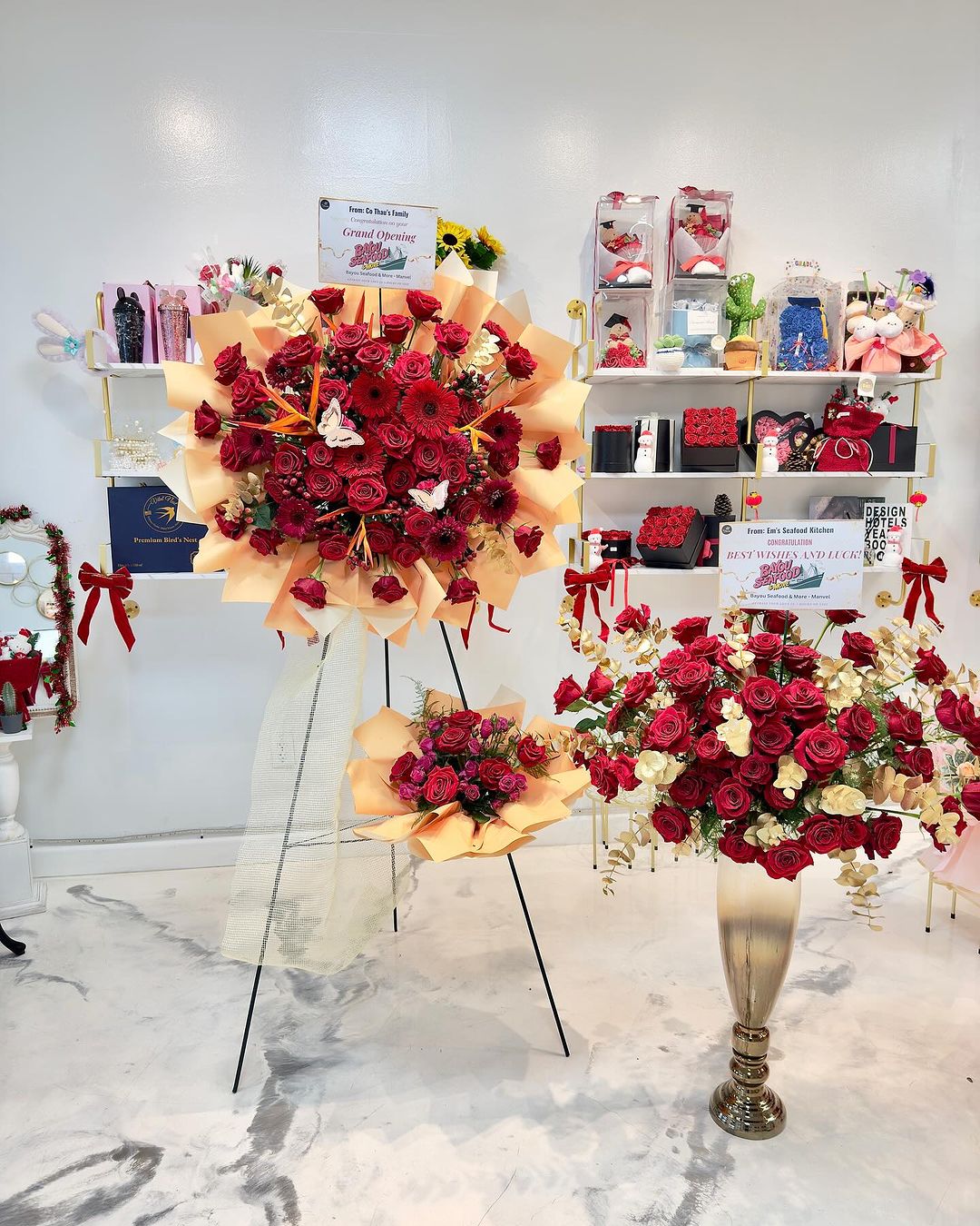 Vibrant Visionary Floral Stand image 2