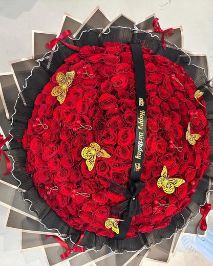 200 Red Roses Butterfly Bouquet image 2