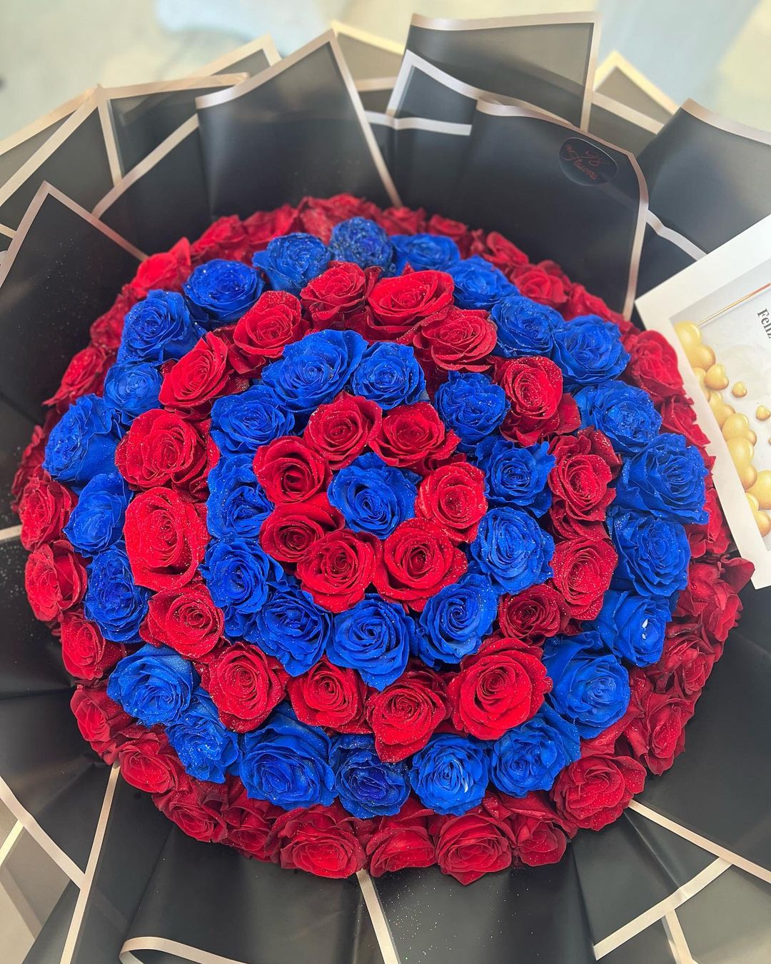 Patriotic Elegance Bouquet image 4