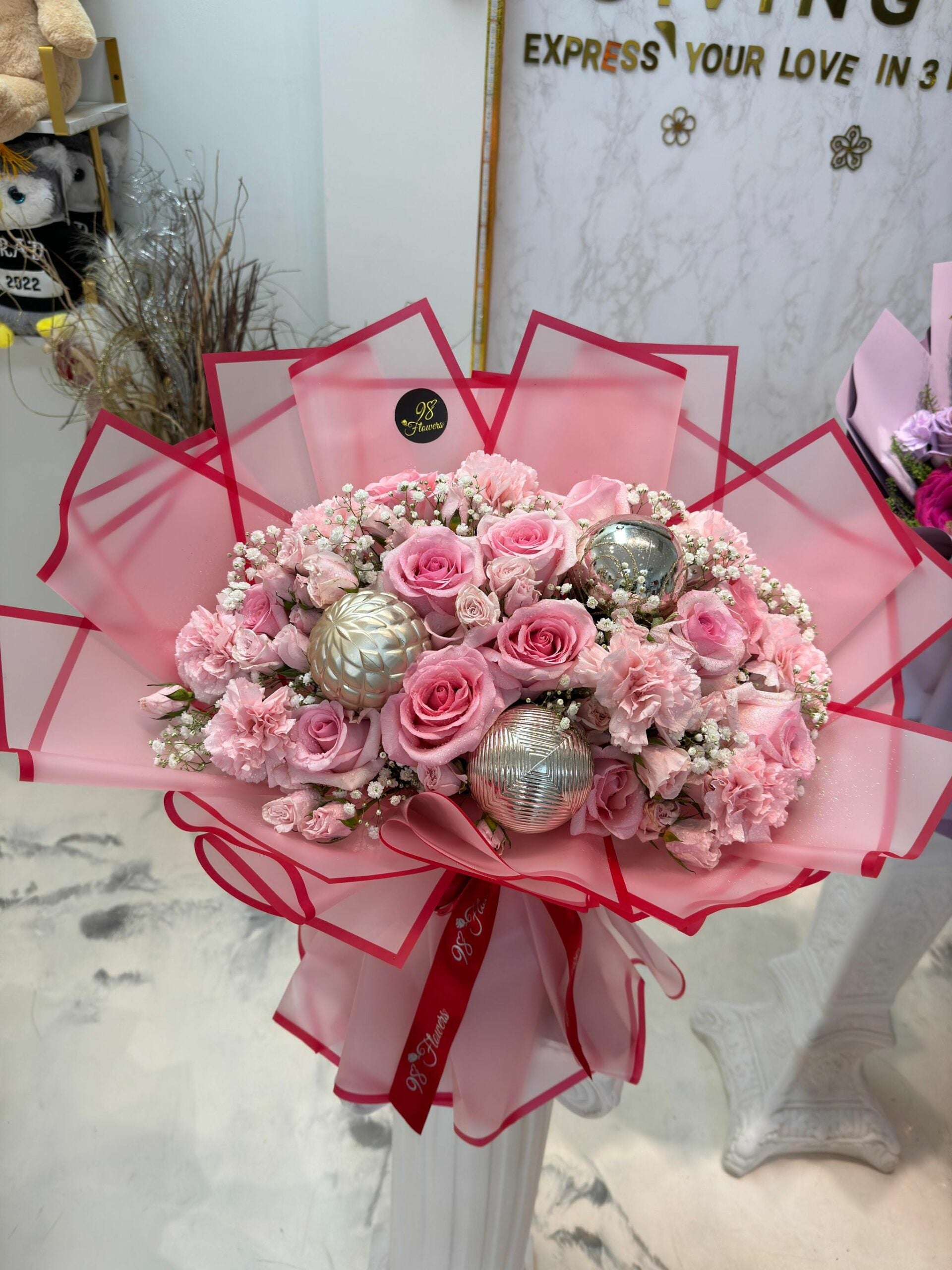 Blush Noel Bouquet - Jumbo Size image