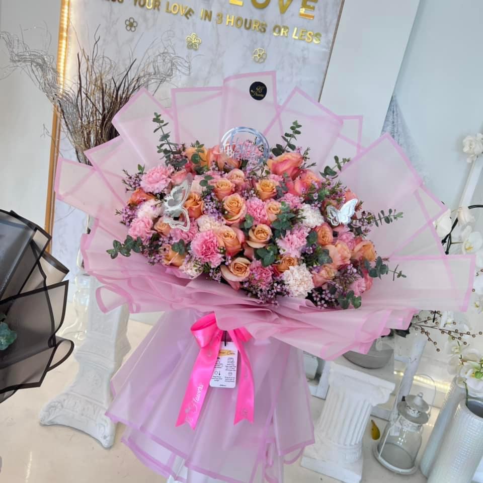 Peach Blossom Grand Bouquet image 0