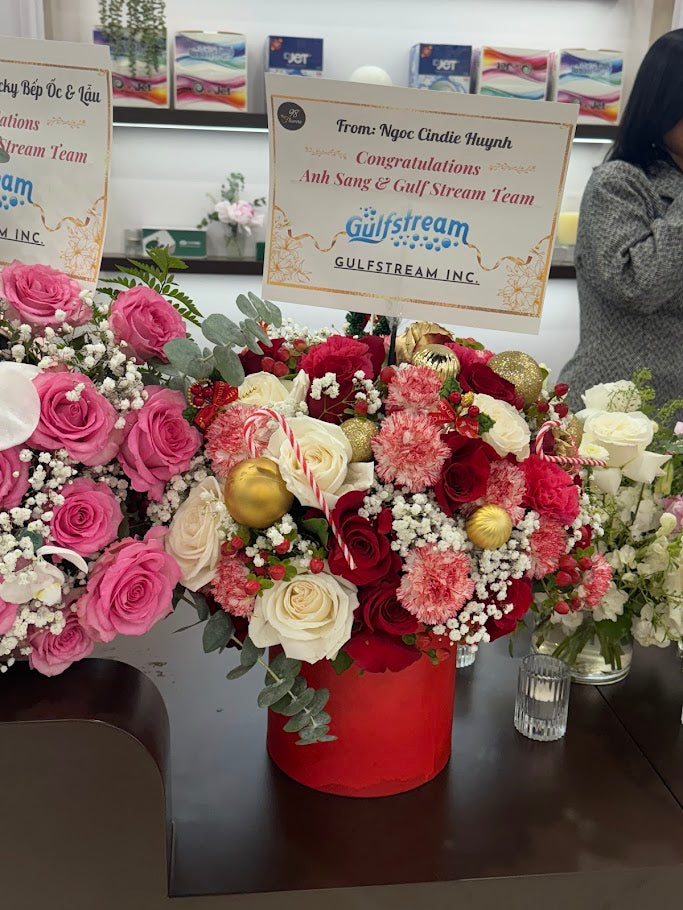 Red Celebration Hatbox Arrangement image 0