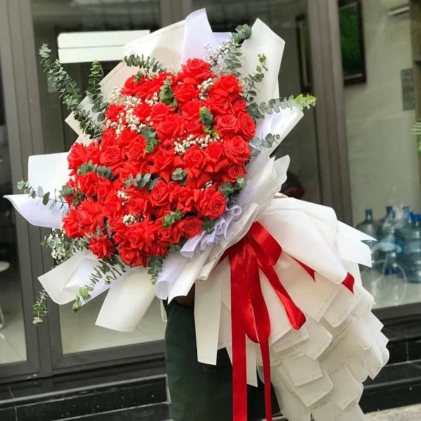Huge Bouquet of Red Roses image 1
