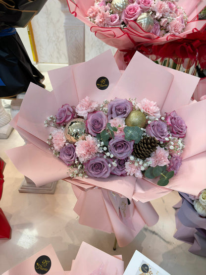 Lavender Frost Bouquet - Big Size image