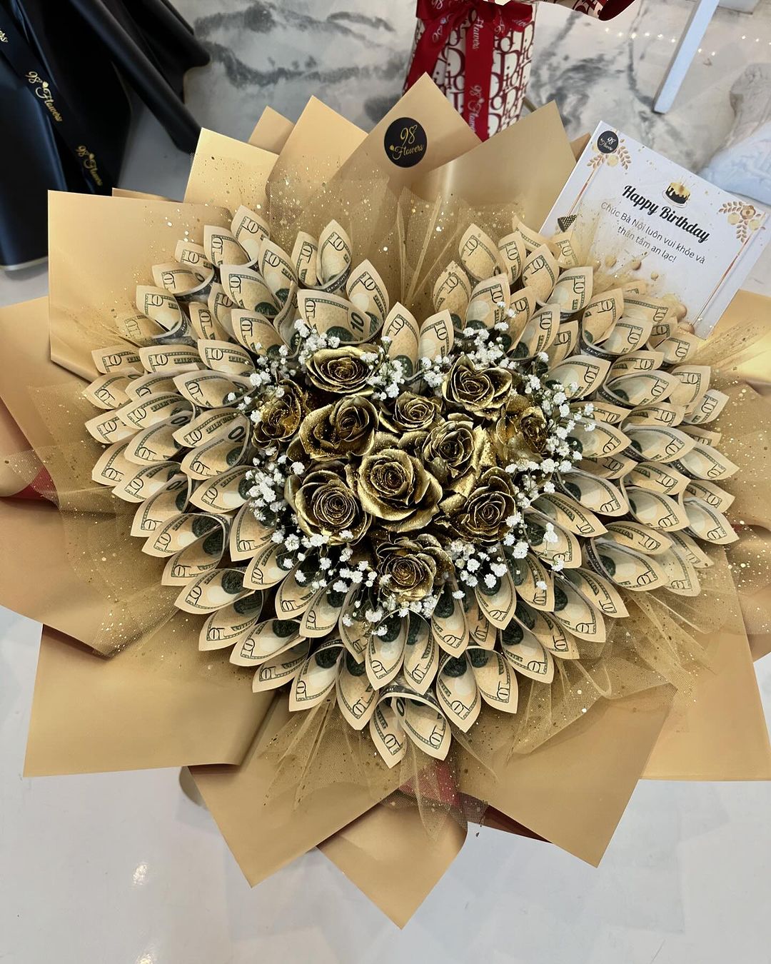 Golden Glamour Money Bouquet image 0