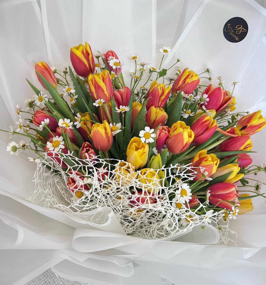 Orange Blossom Tulip Bouquet image 0