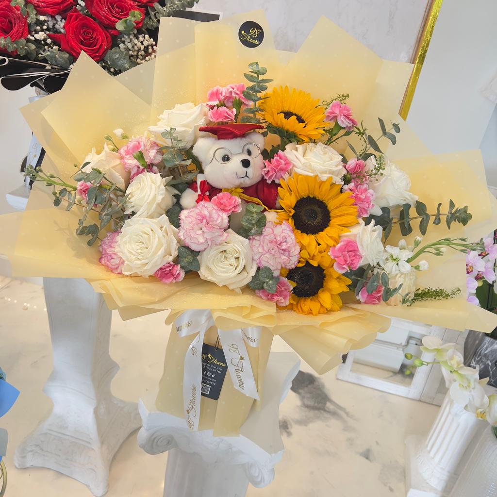 Sunburst Success Bouquet image 0