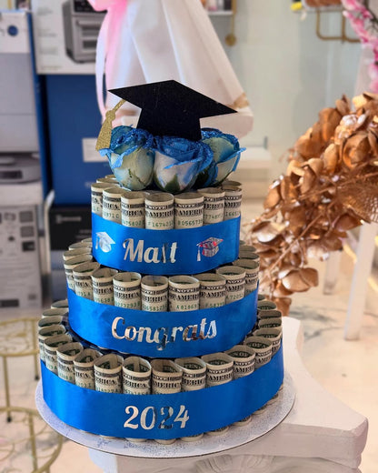 Graduation Money Cake image 0