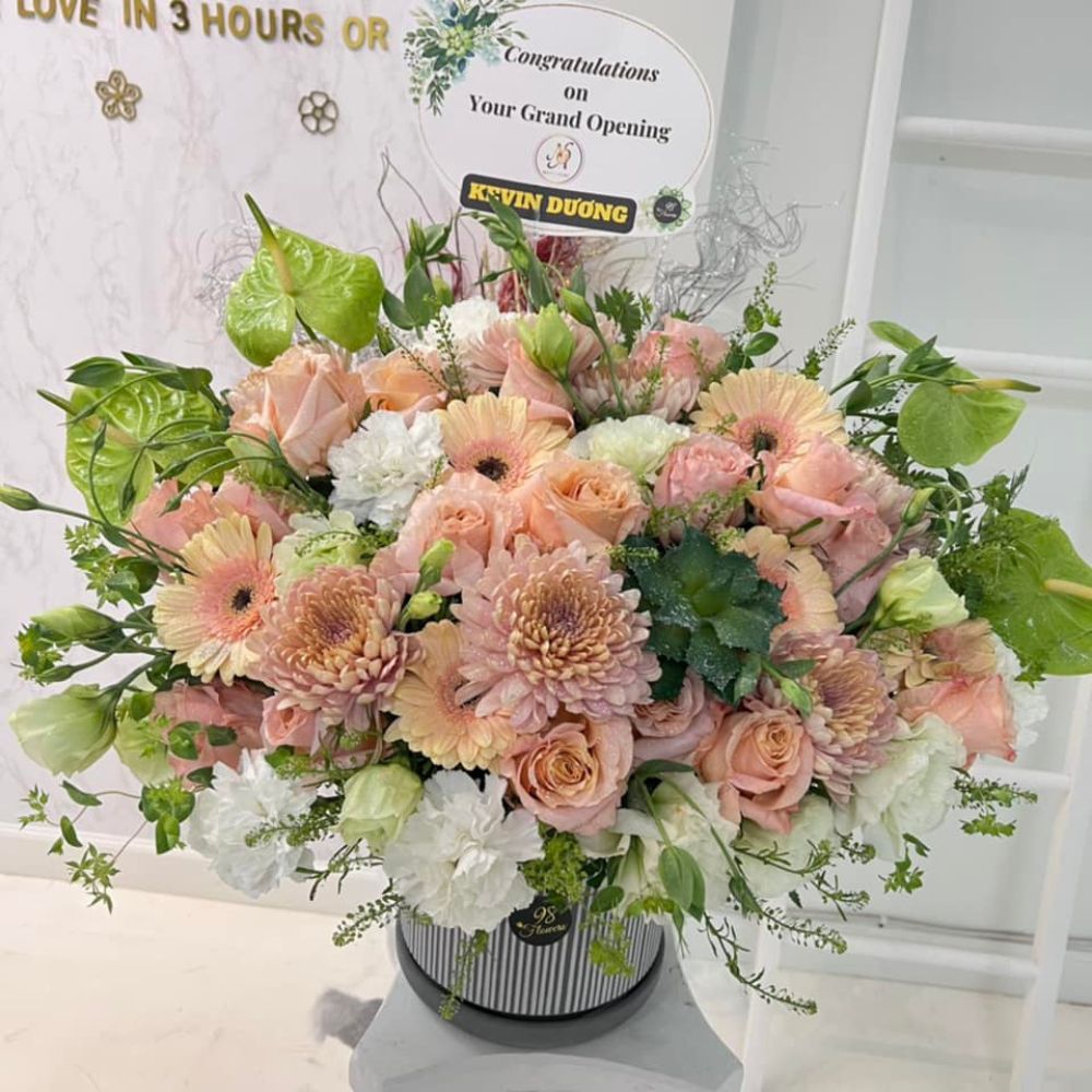 Luxury Grand Opening Box image 0