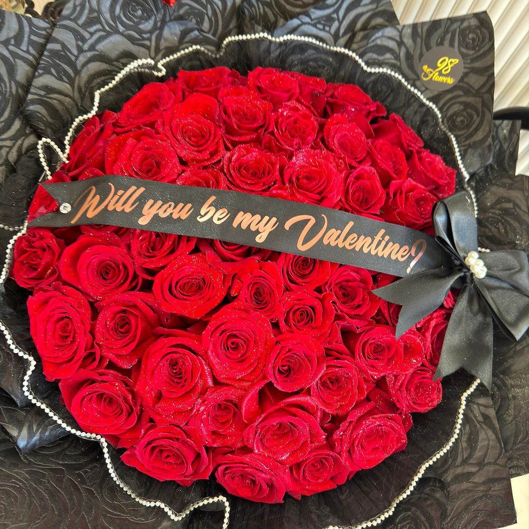 Crimson Cascade Bouquet 🌹✨ image 2