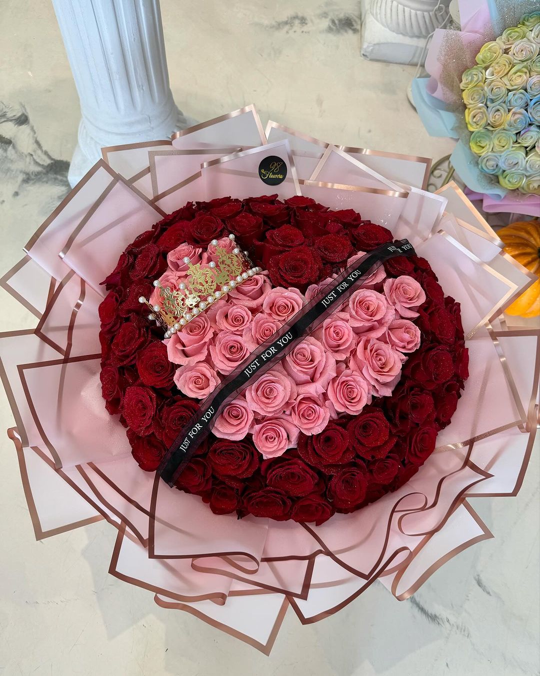 Regal Romance Rose Arrangement image 0