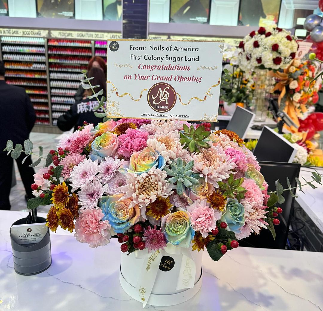 Celebration Apex Floral Stand image 10