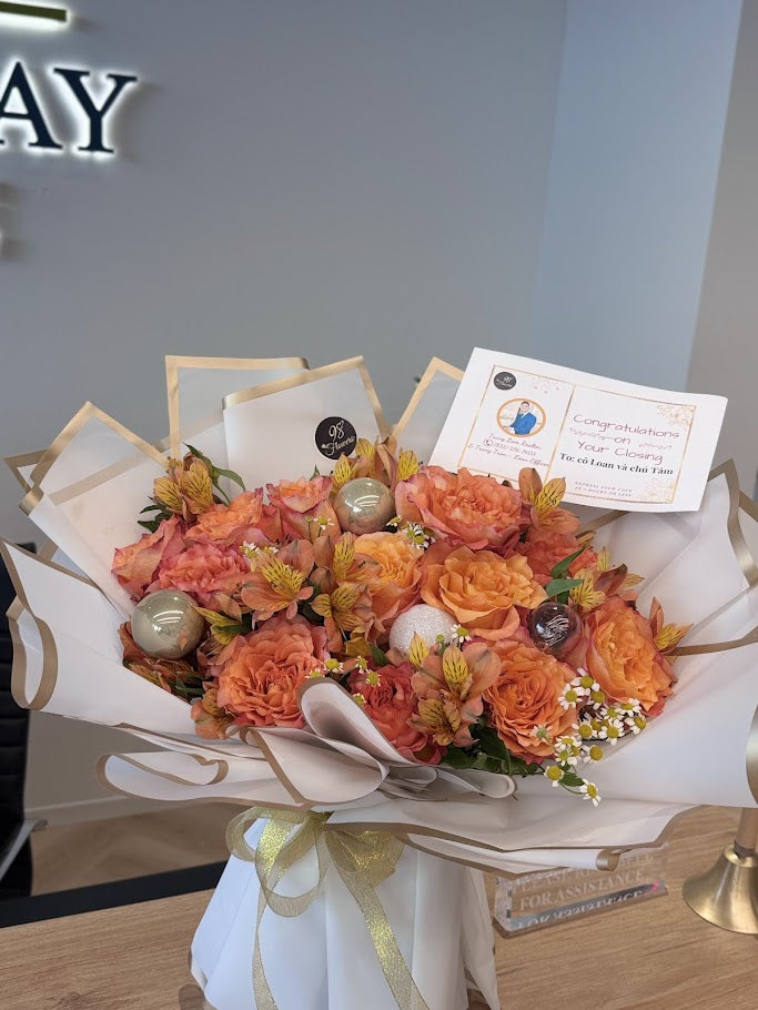 Sunset Glow Bouquet image 0