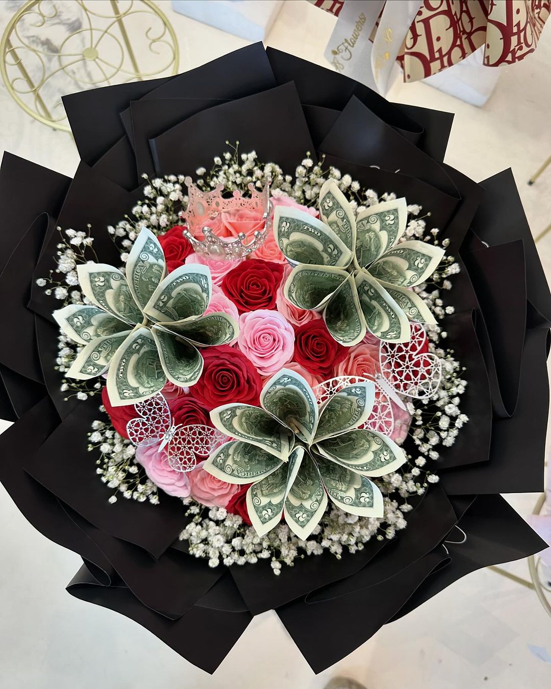 Royal Bloom Money Bouquet image 1