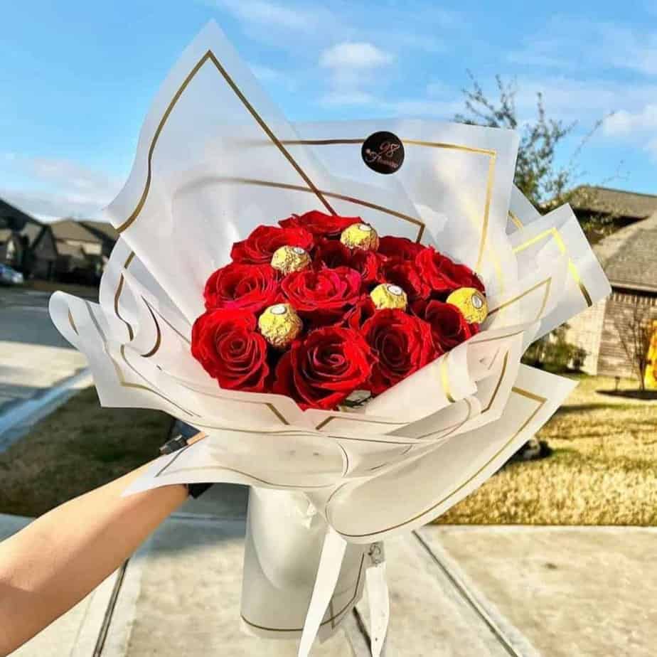 Red Rose with Chocolate image 0