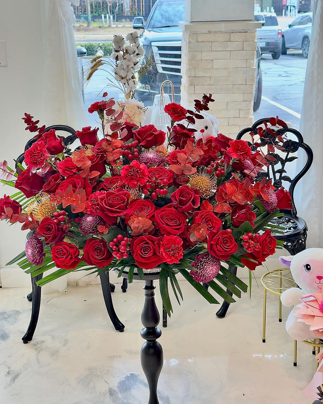 Grand Opulence Stand 🎈🎊 image 1