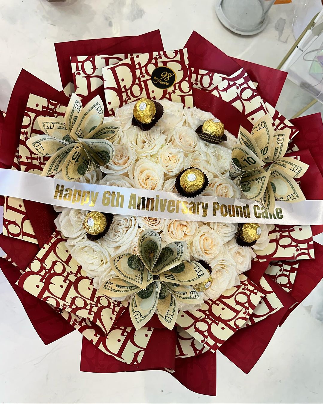 Golden Luxe Anniversary Bouquet image 0