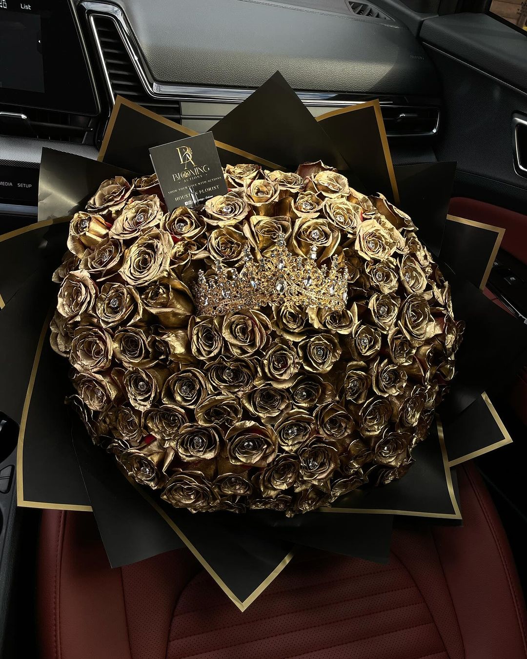 Golden Monarch Bouquet image 0
