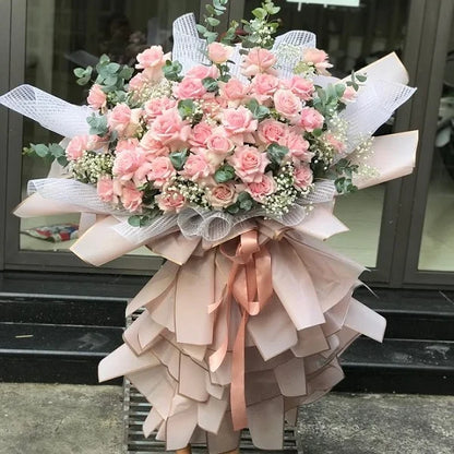 Cream Roses Bouquet image 0