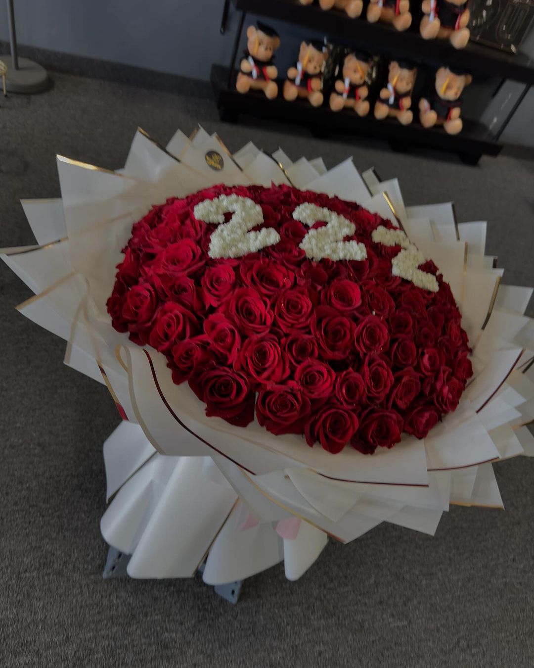 Numerical Elegance Red Rose Bouquet image 5