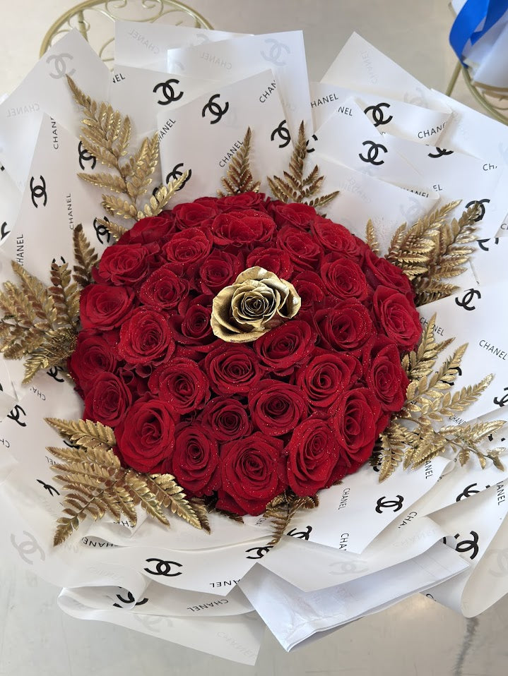Chanel Luxe Rose Bouquet image 3