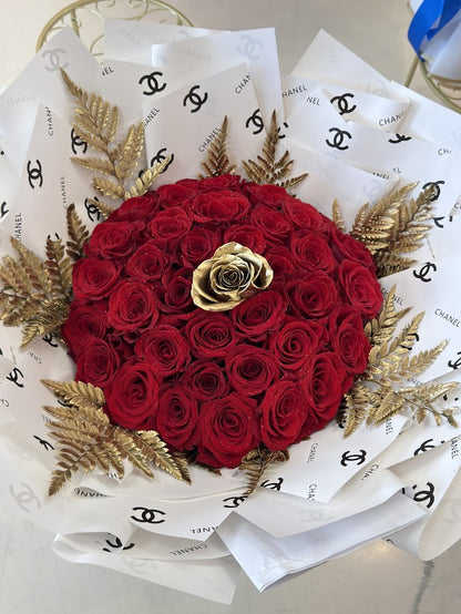 Chanel Luxe Rose Bouquet image 3