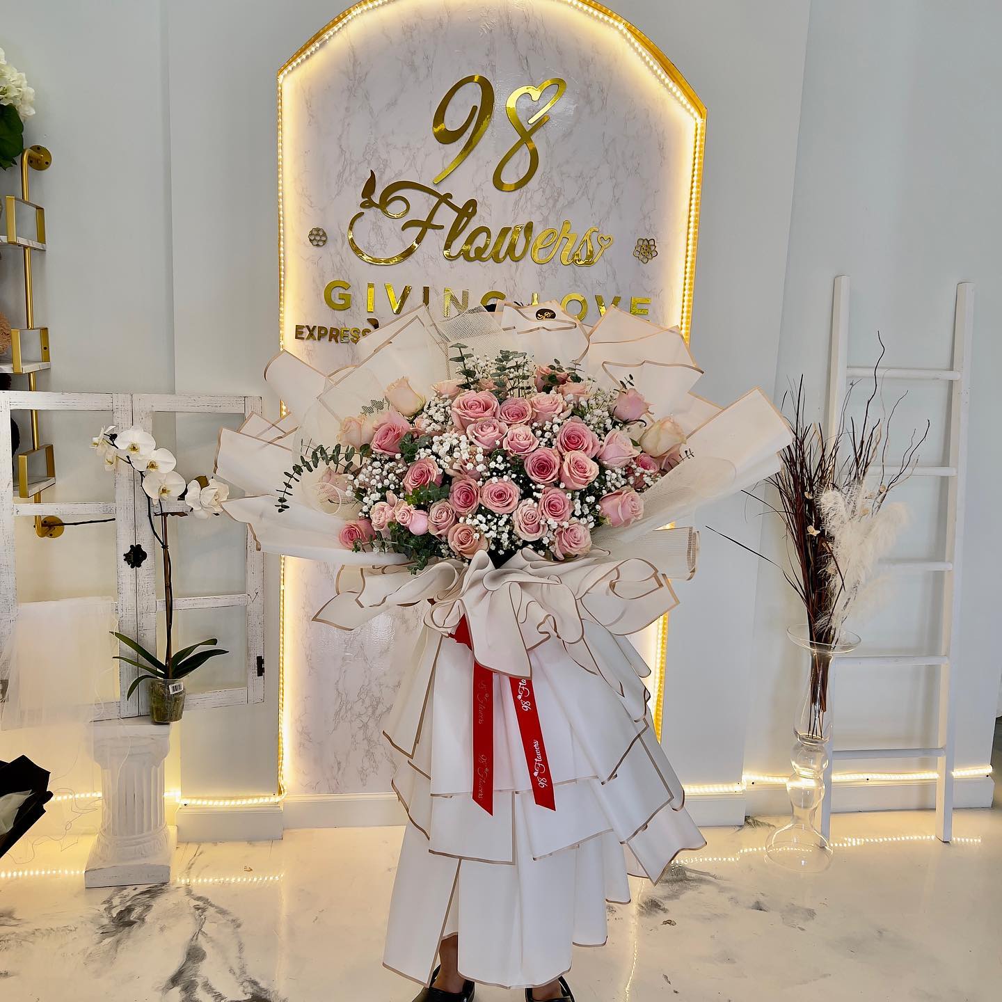 Fresh Flower Bouquet image 9