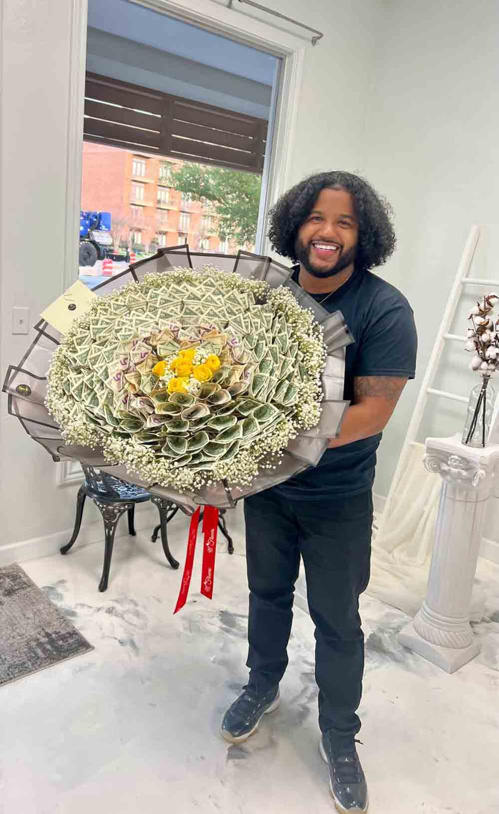 The Luxury Cash Money Bouquet image 10