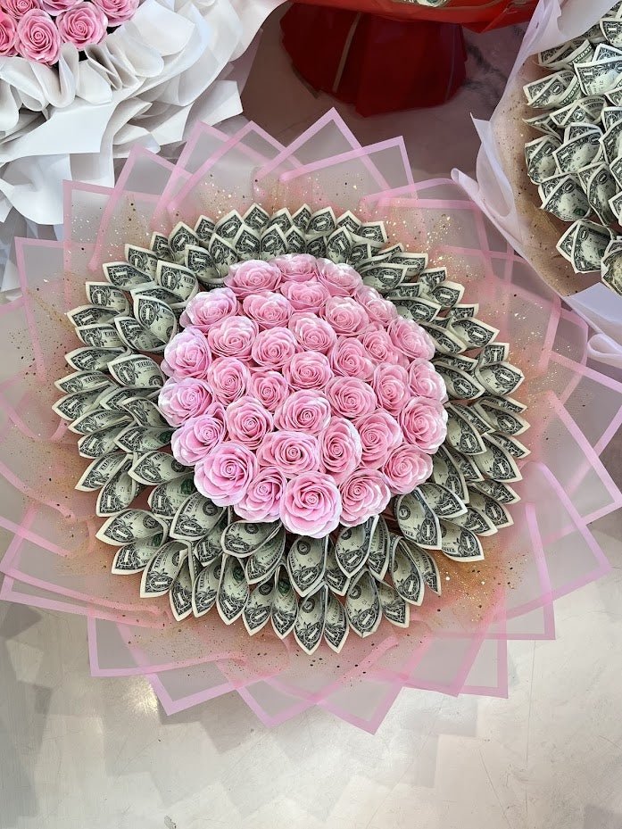 Blush Rose Cash Bouquet - 98 FLOWERS
