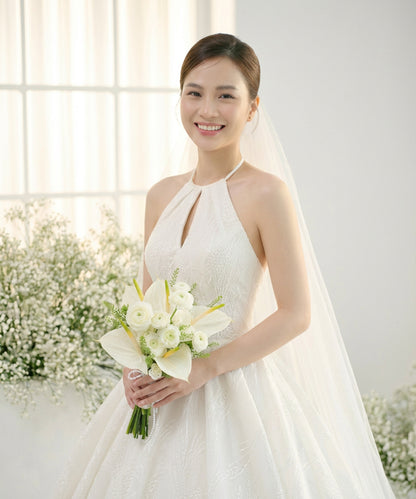 Ivory Elegance Bridal Bouquet image 1