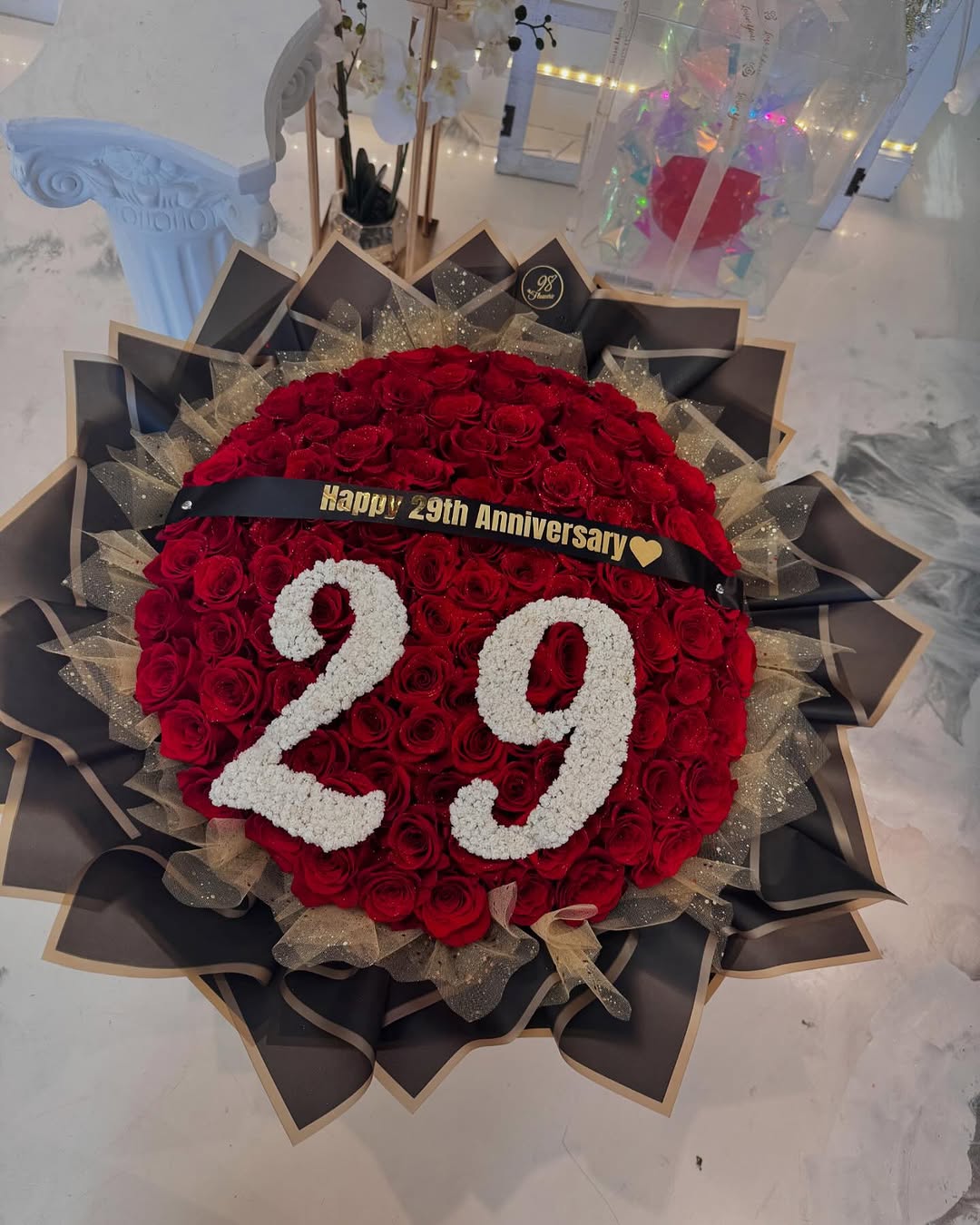 Golden Anniversary Roses Bouquet image 4