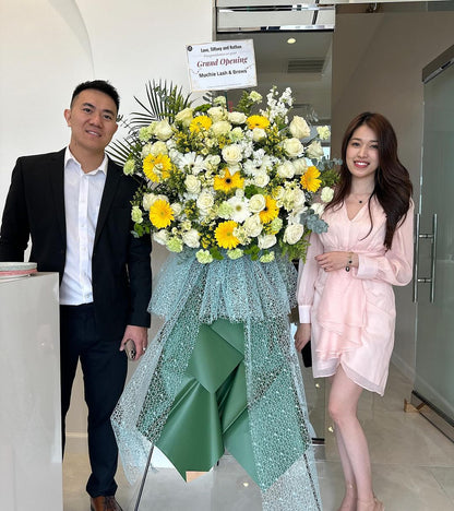 Prosperous Beginnings Floral Stand image 0