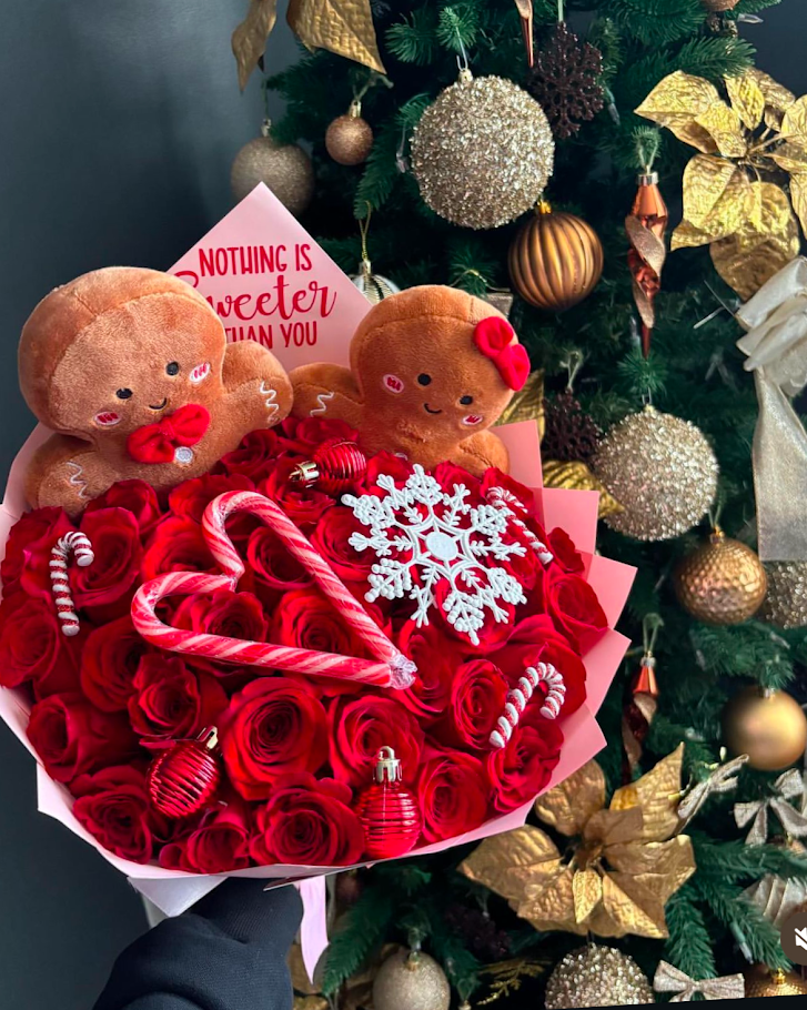 Gingerbread Couple Christmas Bouquet image 0