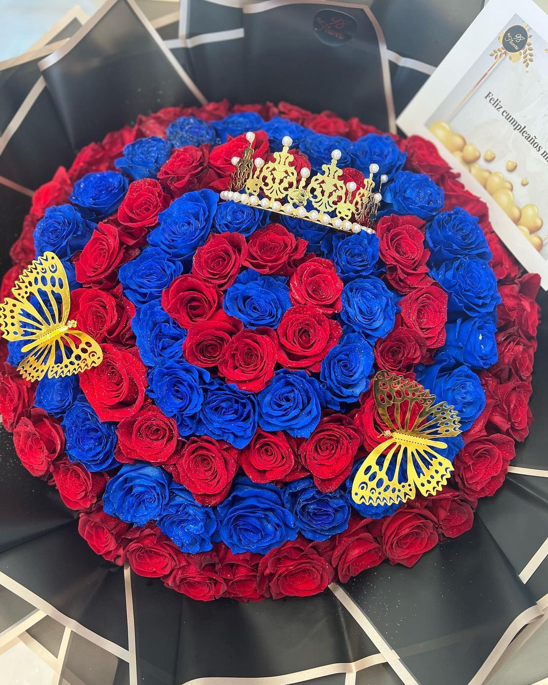 Patriotic Elegance Bouquet image 2