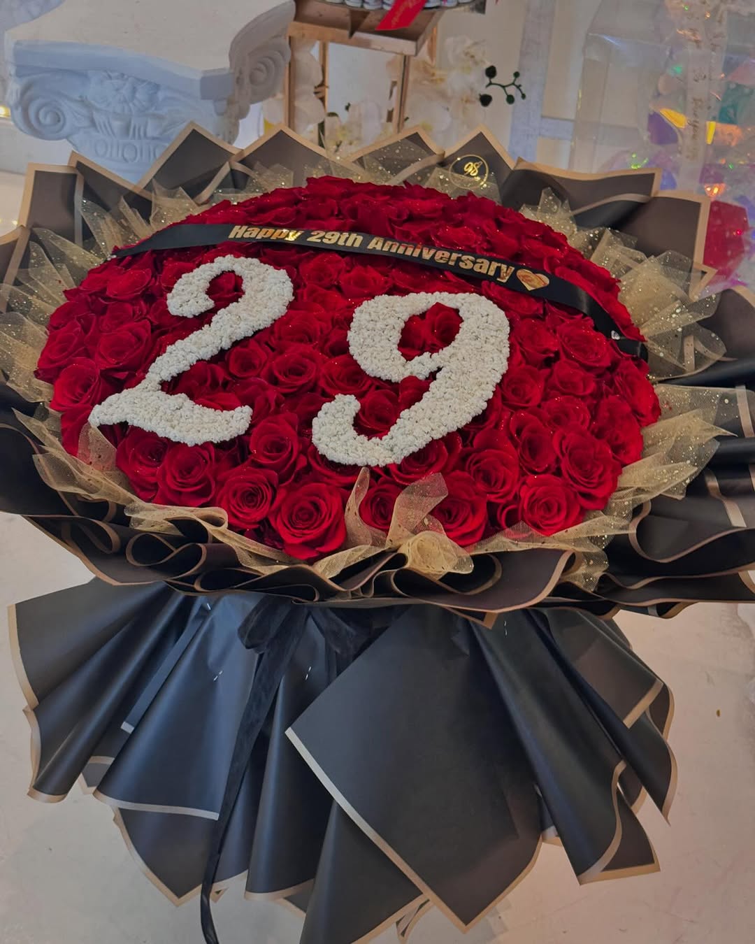 Golden Anniversary Roses Bouquet image 3