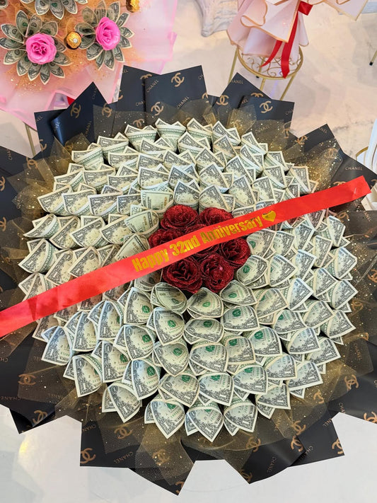 Chanel Luxe Money Bouquet - 98 FLOWERS