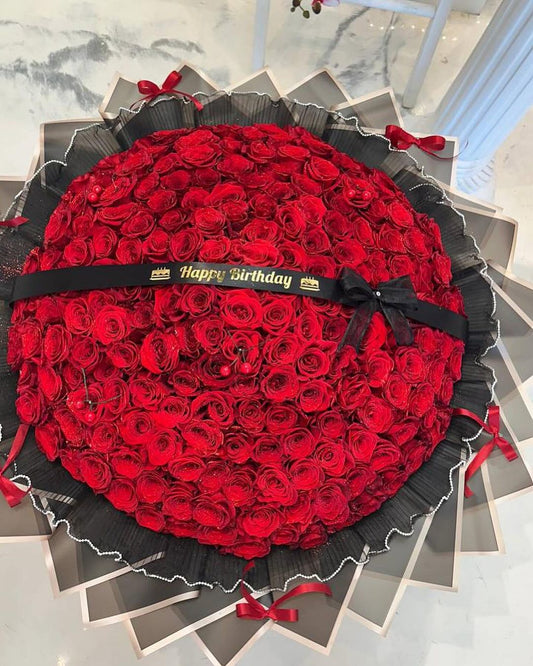 200 Red Roses Butterfly Bouquet image 0