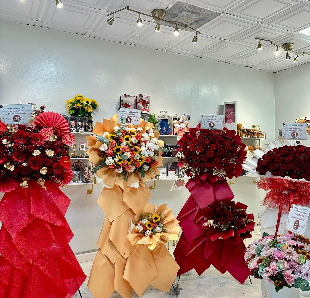 Celebration Apex Floral Stand image 9