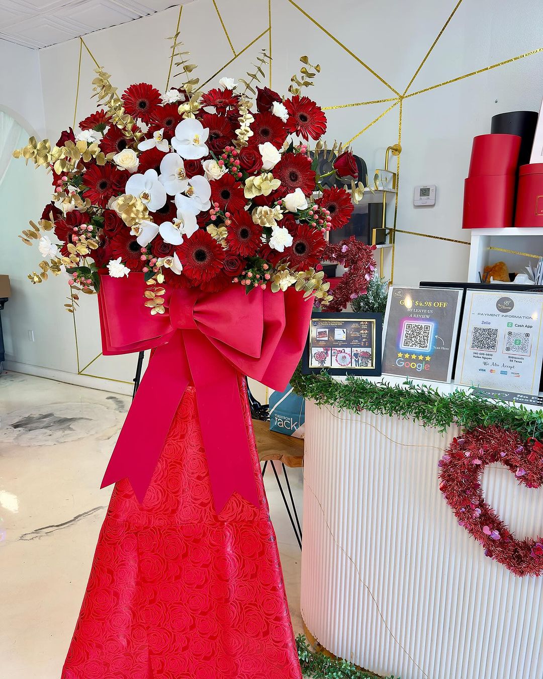 Majestic Heights Grand Opening Stand 🌹🍃🌟 image 0