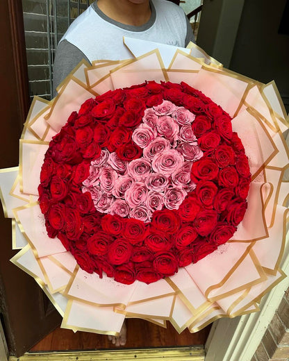 Heartfelt Grandeur Rose Bouquet image 0