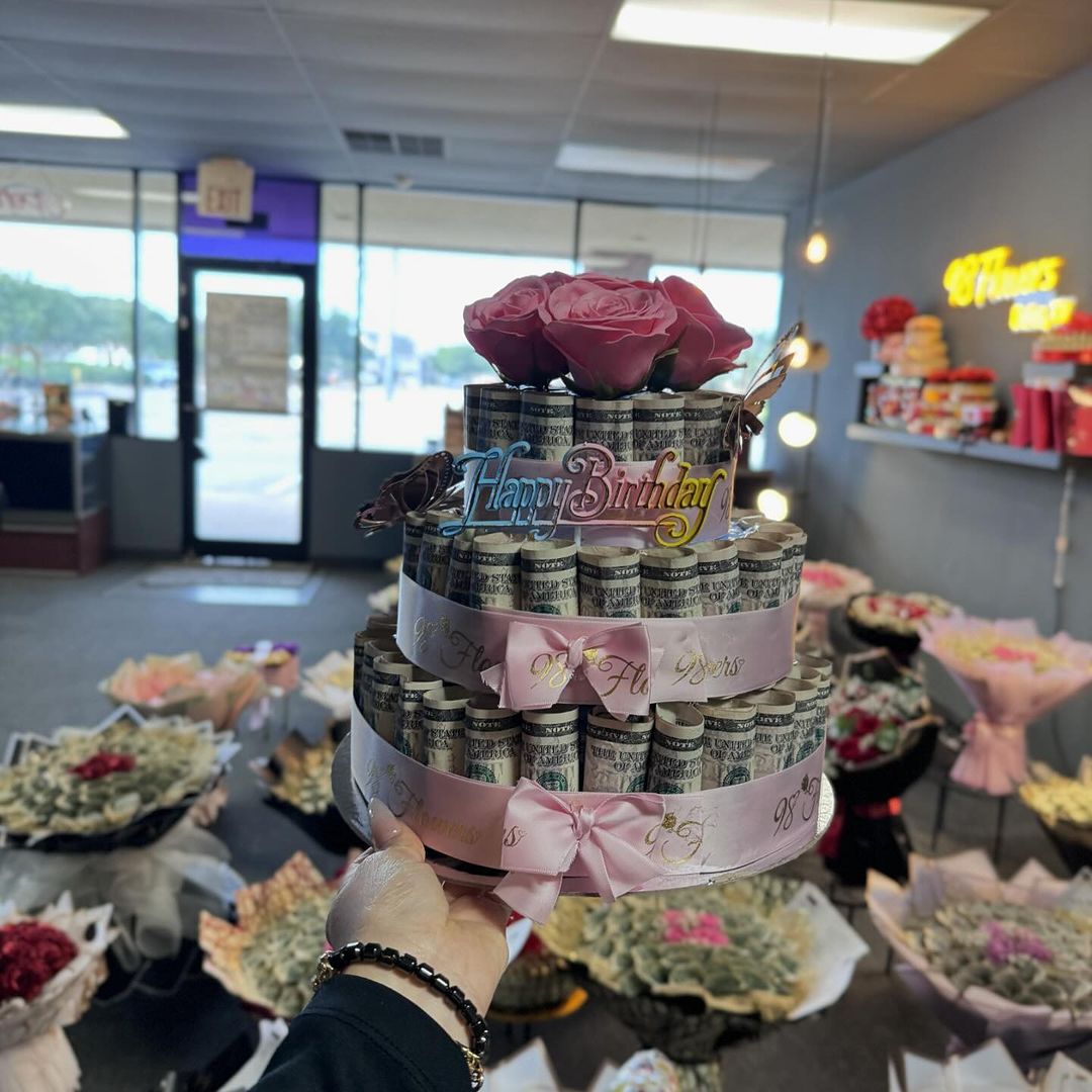 Birthday Bliss Cash Cake image 0