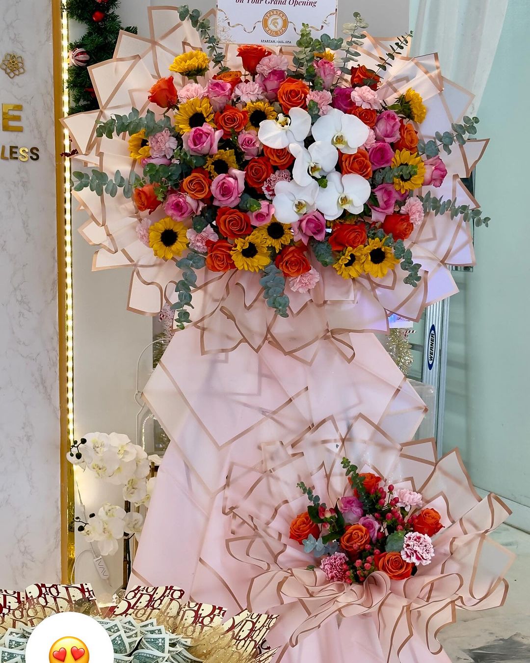 Cascade of Ambition Stand 🌼🎉 image 3