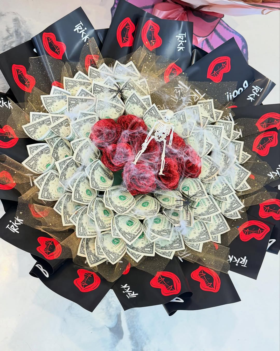“For My Favorite Boo” Money Bouquet - 98 FLOWERS
