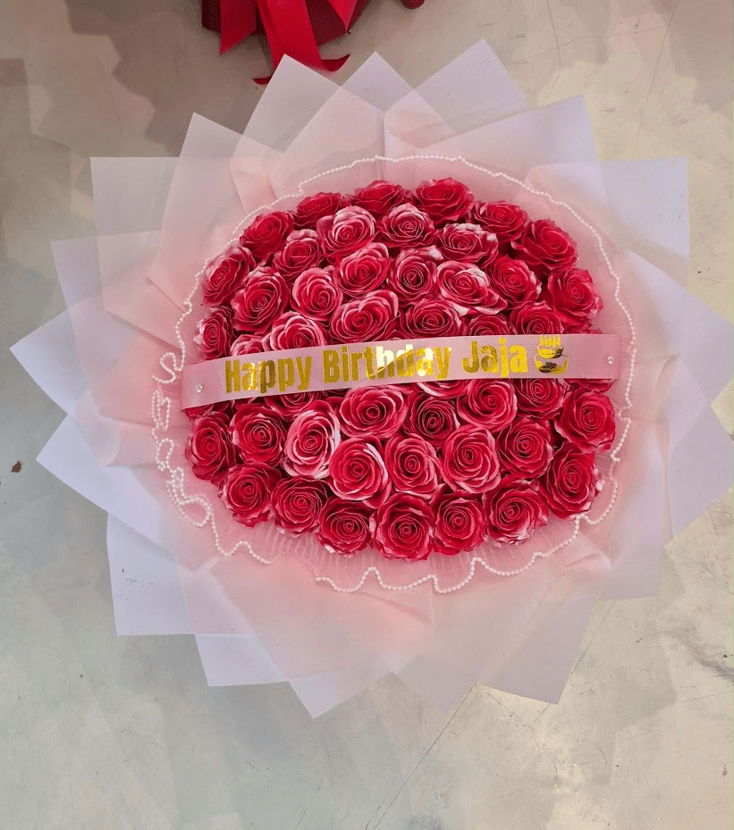Forever Pink Grand Rose Bouquet – 50 Artificial Roses - 98 FLOWERS