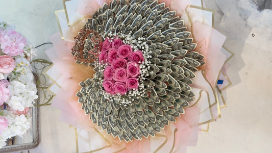 Pink Rose Heart Money Bouquet with Crown - 98 FLOWERS