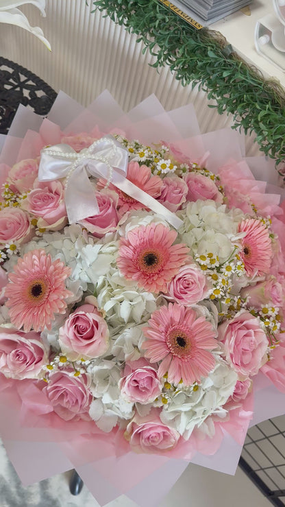 Blush Pearl Garden Round Bouquet