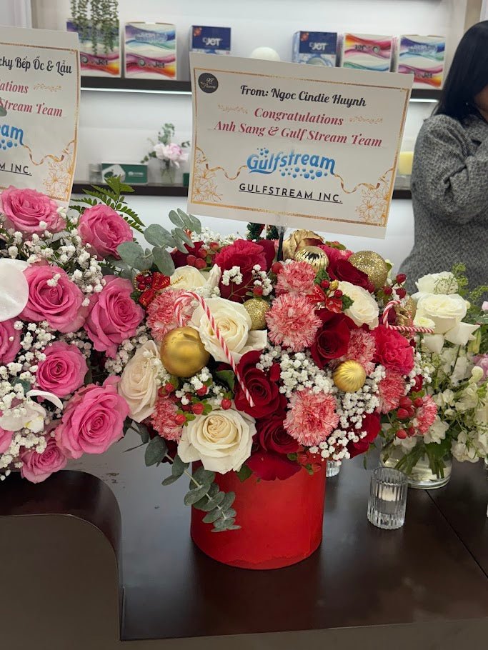 Red Celebration Hatbox Arrangement - 98 FLOWERS